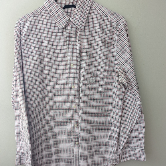 Button down shirt - Picture 1 of 3